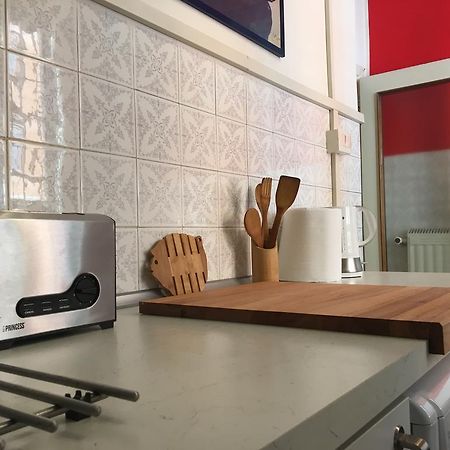 Delightful Apartment 100 Meters From The Colosseum Exterior photo