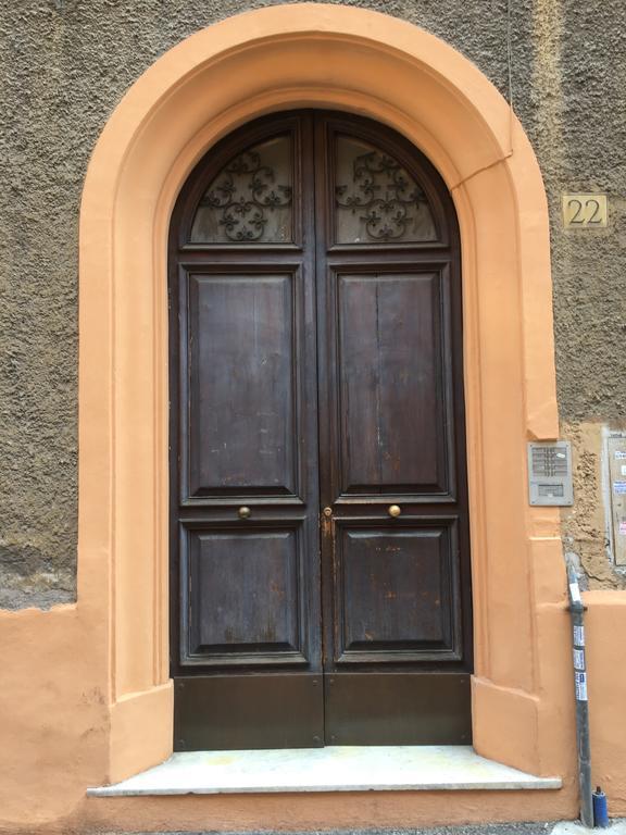 Delightful Apartment 100 Meters From The Colosseum Exterior photo