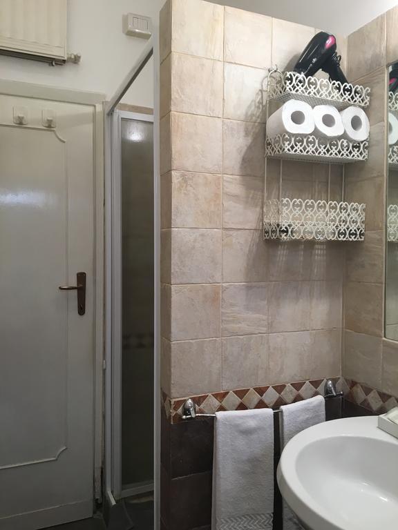 Delightful Apartment 100 Meters From The Colosseum Exterior photo