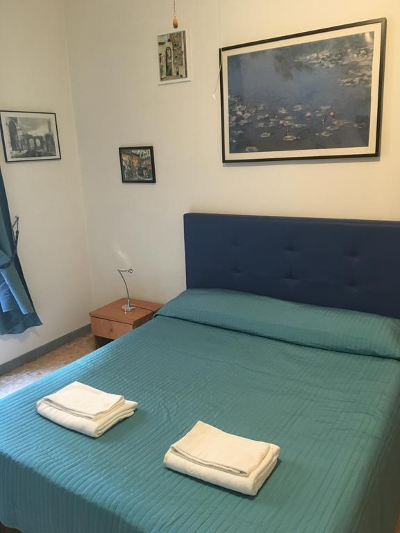 Delightful Apartment 100 Meters From The Colosseum Exterior photo